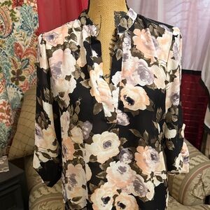 Truth Black and Cream Floral Blouse